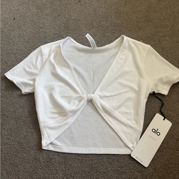 ALO Yoga Tops - NWT ALO Yoga White Ribbed Knot Front Top